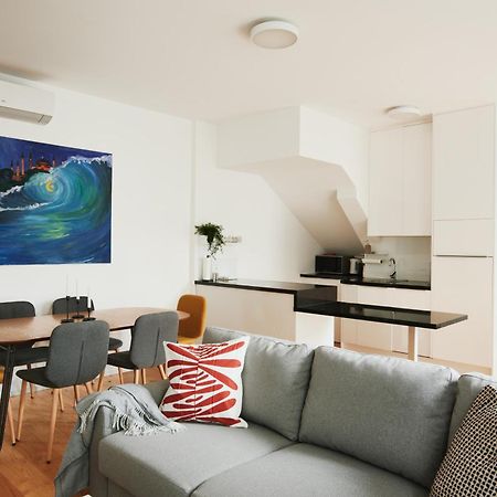 New Spacious Ultra-Modern Apartment In Wien Westbahnhof Dış mekan fotoğraf