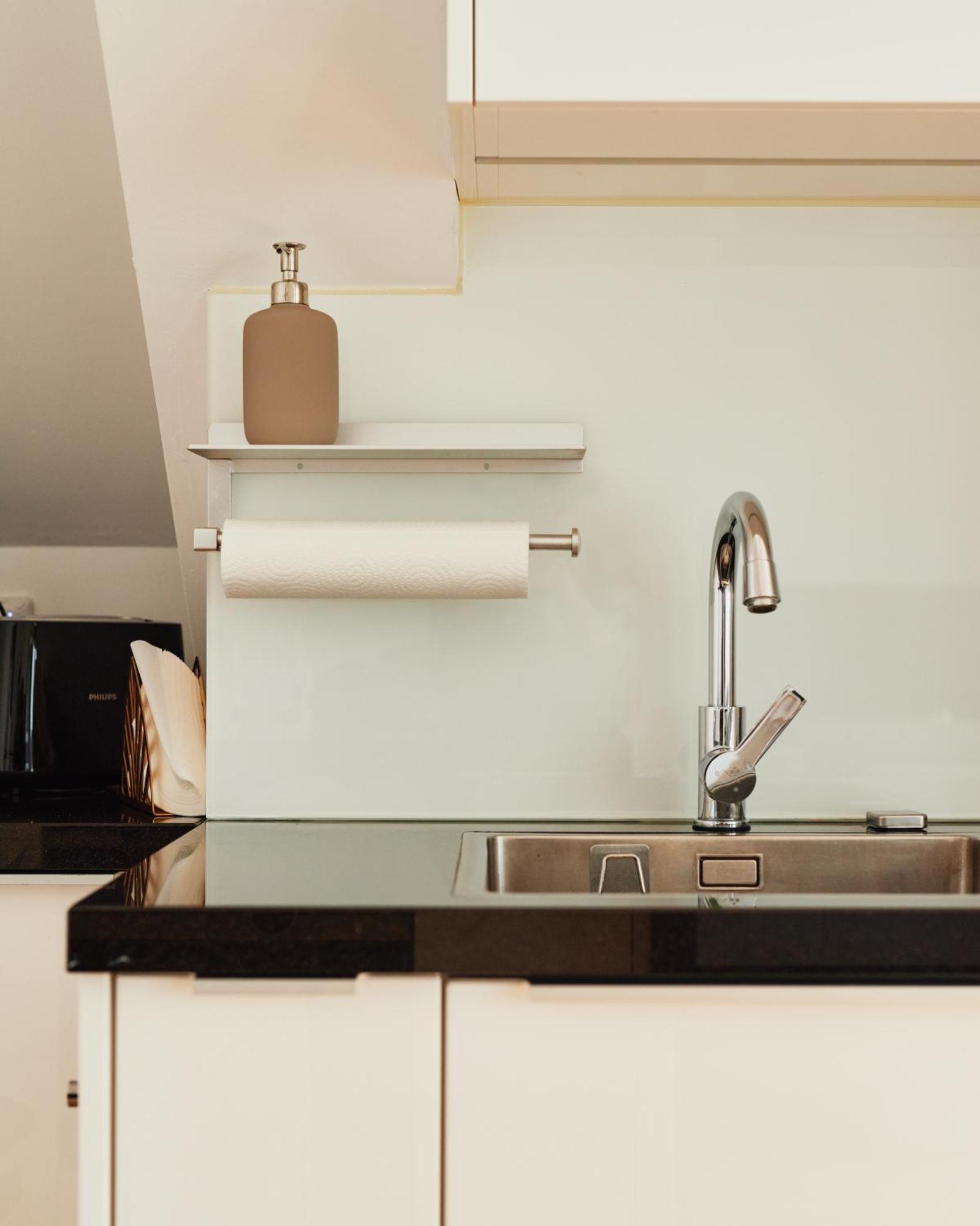 New Spacious Ultra-Modern Apartment In Wien Westbahnhof Dış mekan fotoğraf