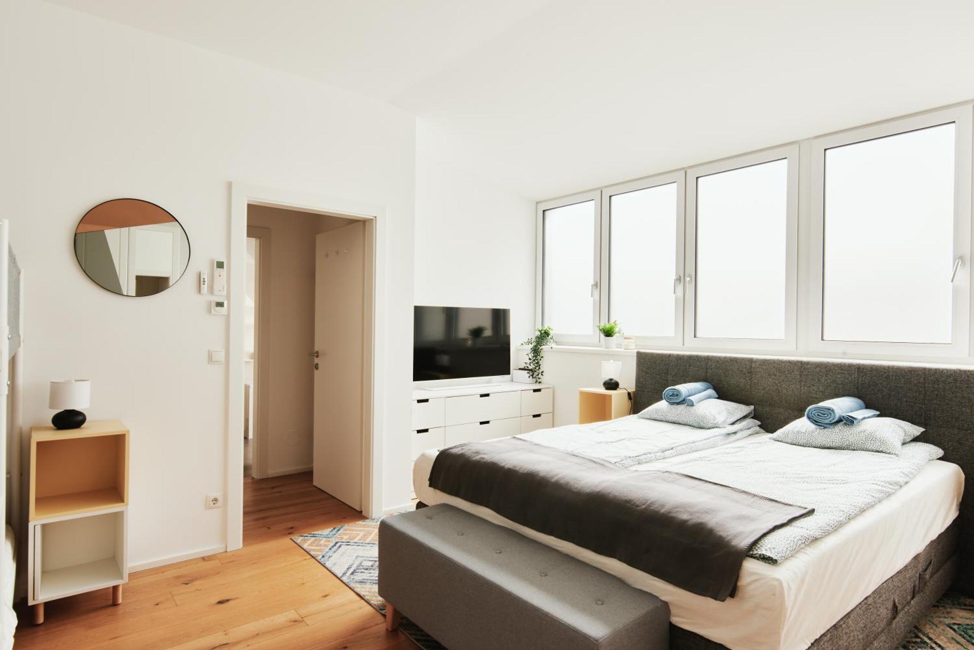 New Spacious Ultra-Modern Apartment In Wien Westbahnhof Dış mekan fotoğraf