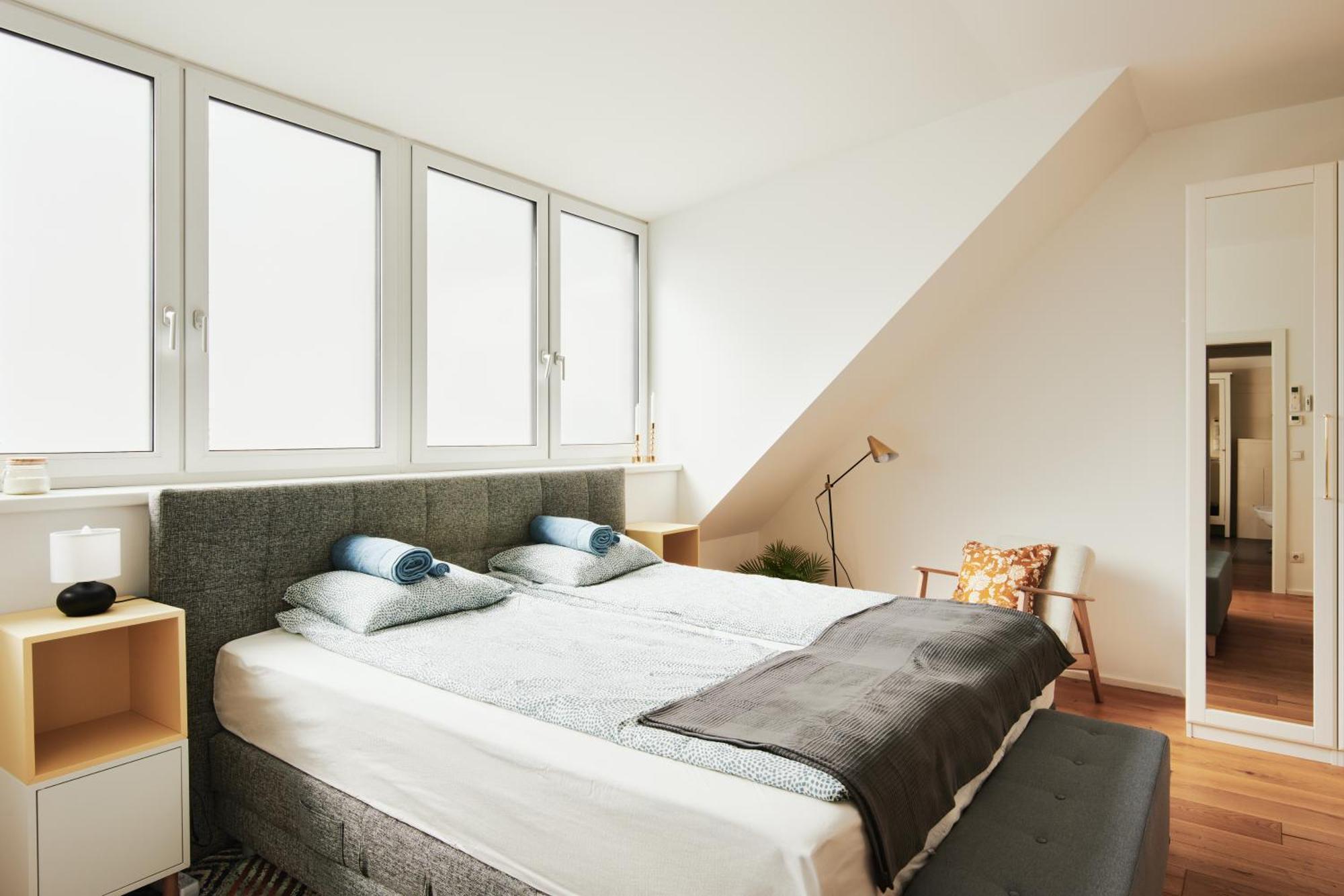 New Spacious Ultra-Modern Apartment In Wien Westbahnhof Dış mekan fotoğraf